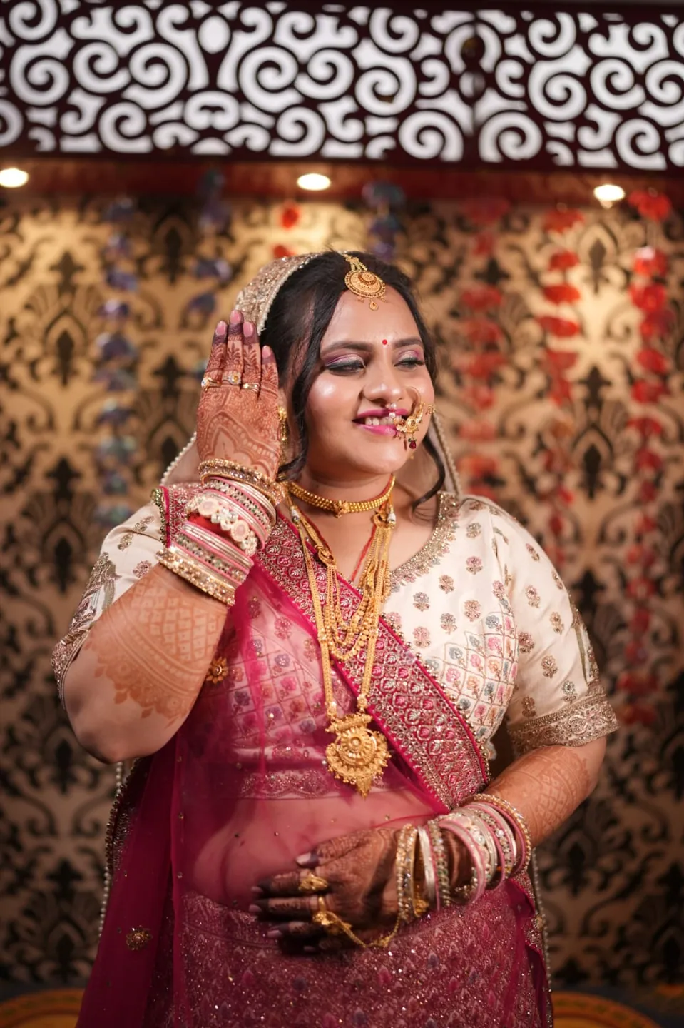 Glitz & Glamour Bride